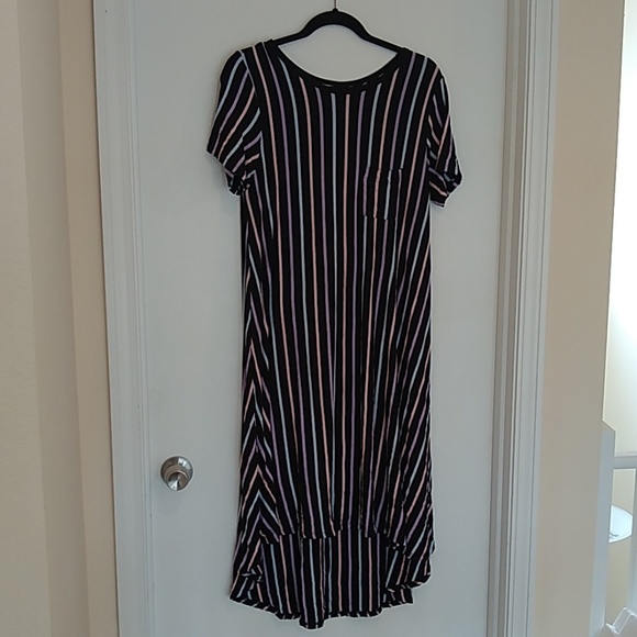 LuLaRoe Dresses & Skirts - Lularoe pastel and black striped Carly
